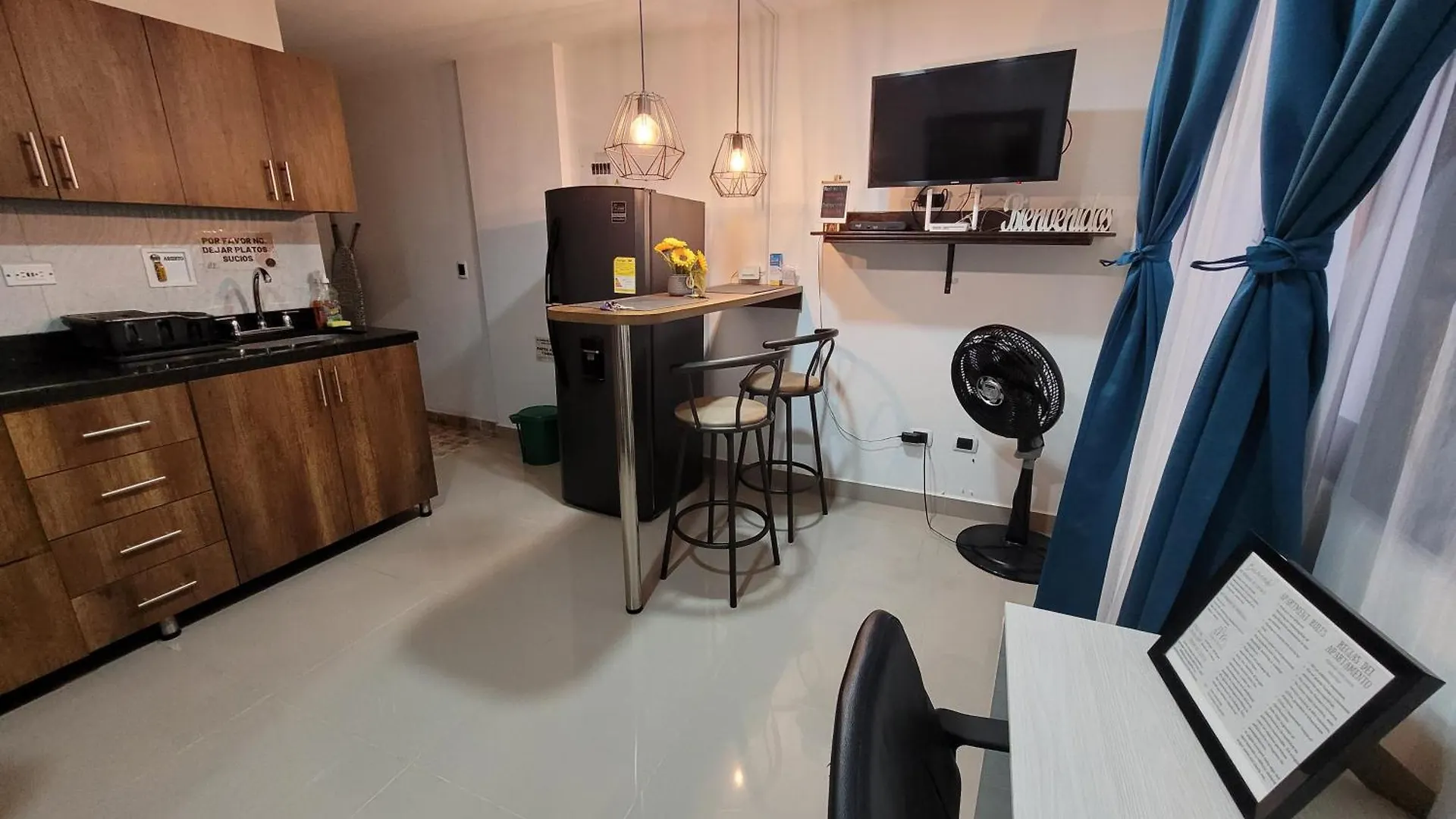 Edificio Manantiales Torre 1 Apartment Medellin